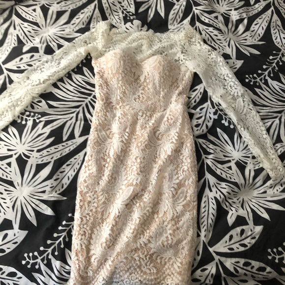 Tatiana Dress from Miss Holly - Picture 3 of 4